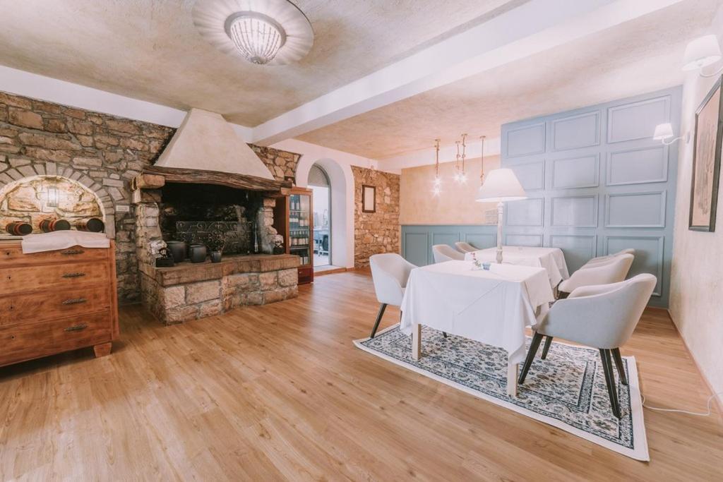 Bed And Breakfast Kolo Adults Only Bužinija Zewnętrze zdjęcie
